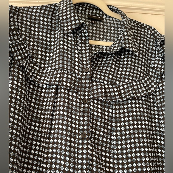 Who What Wear Ruffle Printed Blouse - Picture 3 of 6